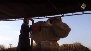 vlcsnap-2015-03-08-14h39m00s117